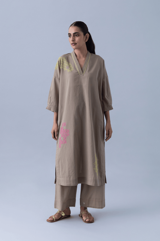 CHITRANI MUD KAFTAN