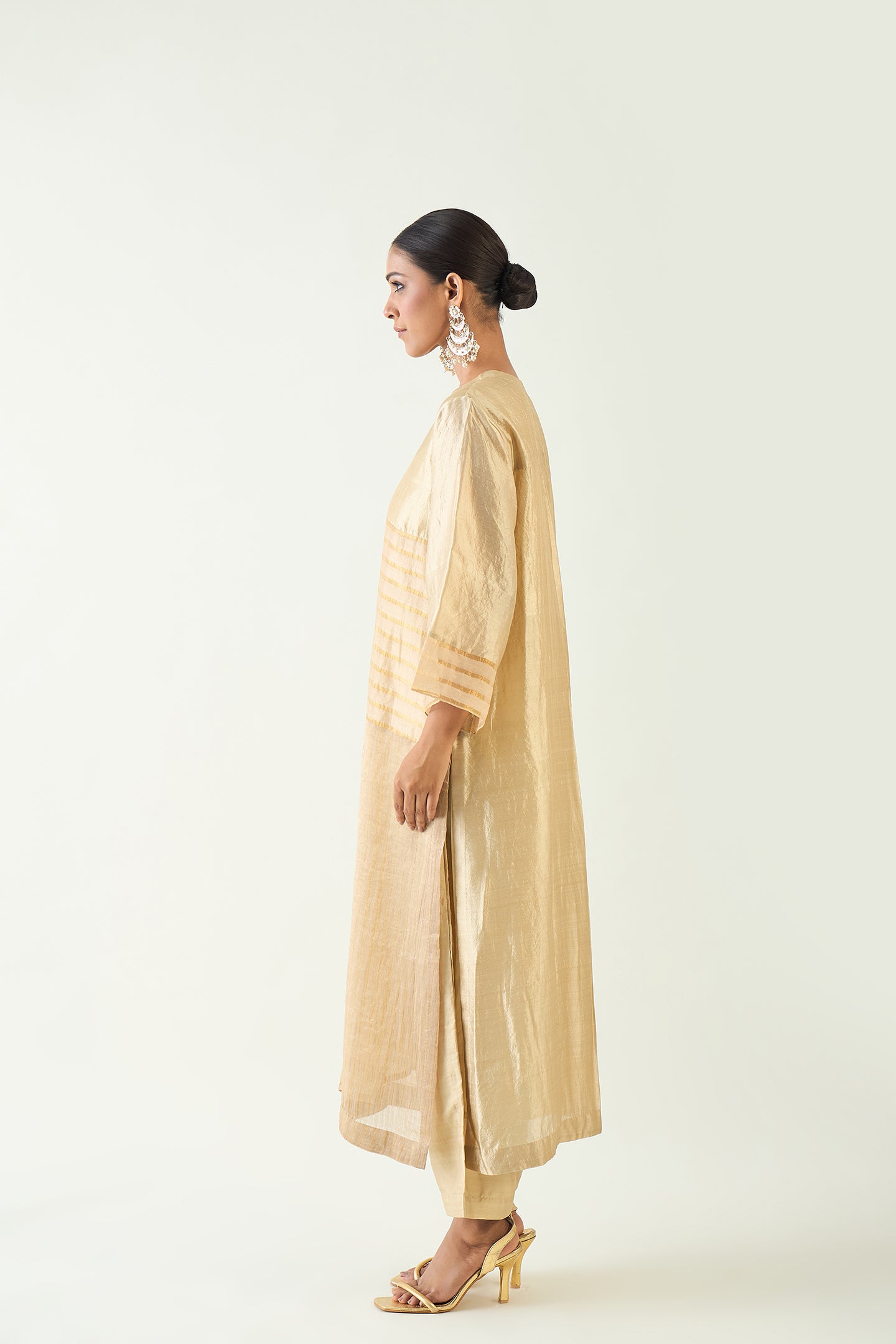 KAYA: ZARI STRIPE AND SILK PATCH KURTA SET - BEIGE