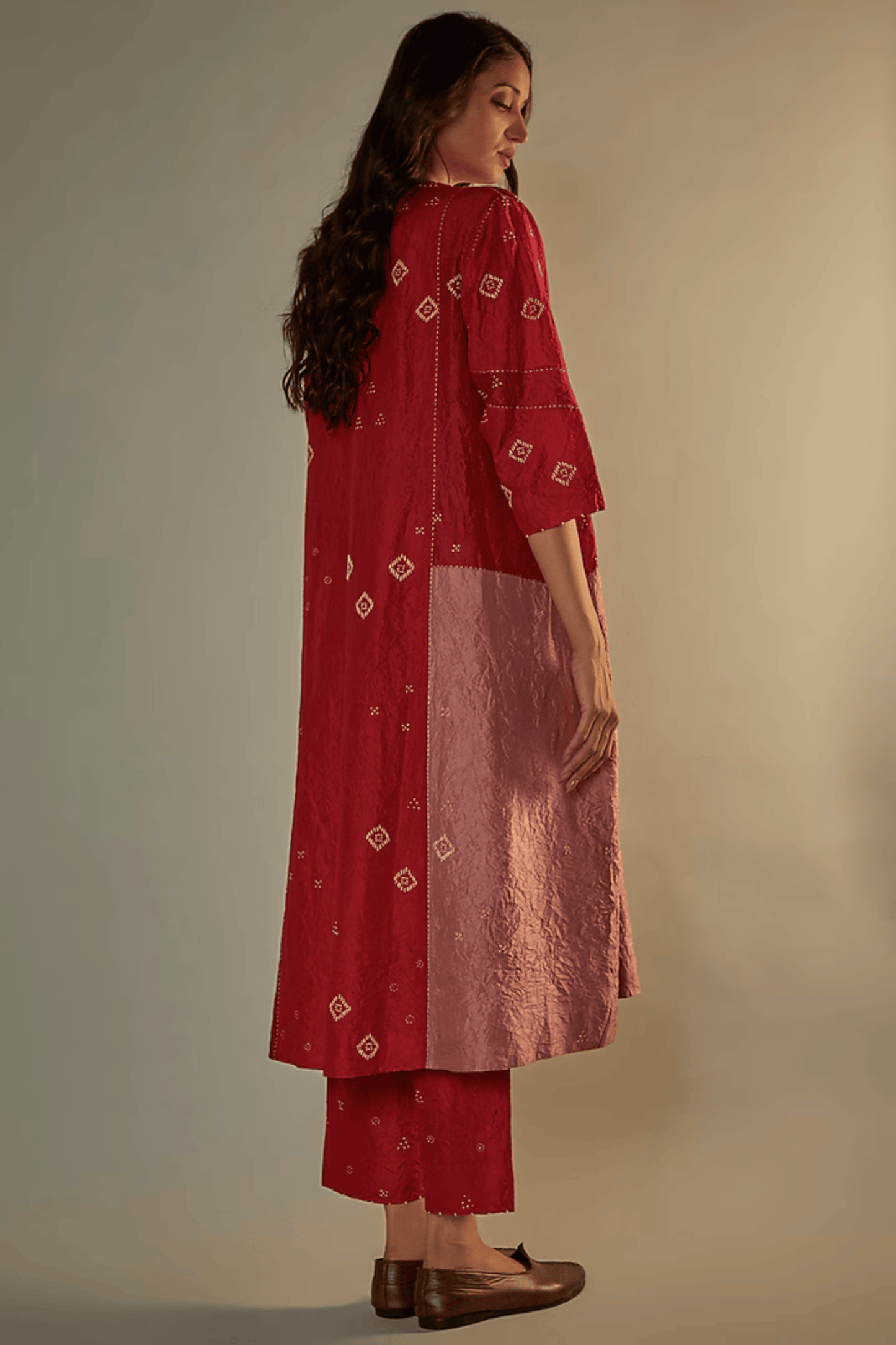RED MULBERRY SILK HAND EMBROIDERED KURTA SET