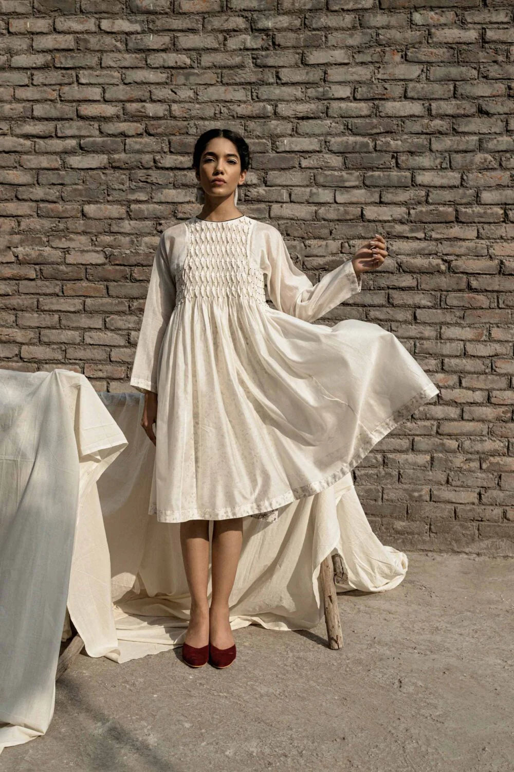 SNOWDROP SMOCKING DRESS