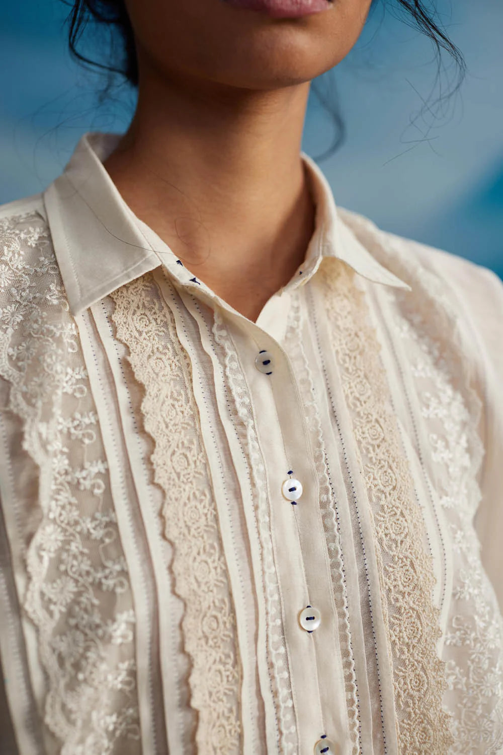MARRILA DOLMAN LACE SHIRT