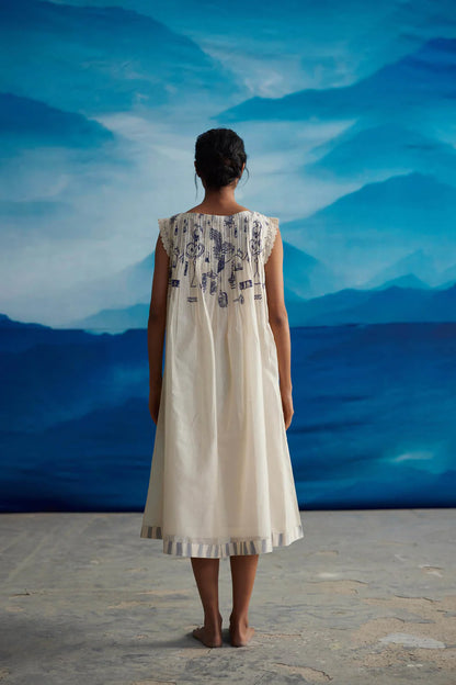 MIGNON PLEATED NECK DRESS