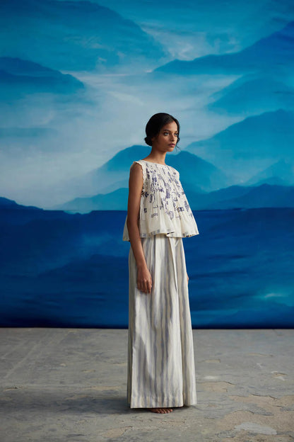 CALANTHA PLEATED TOP