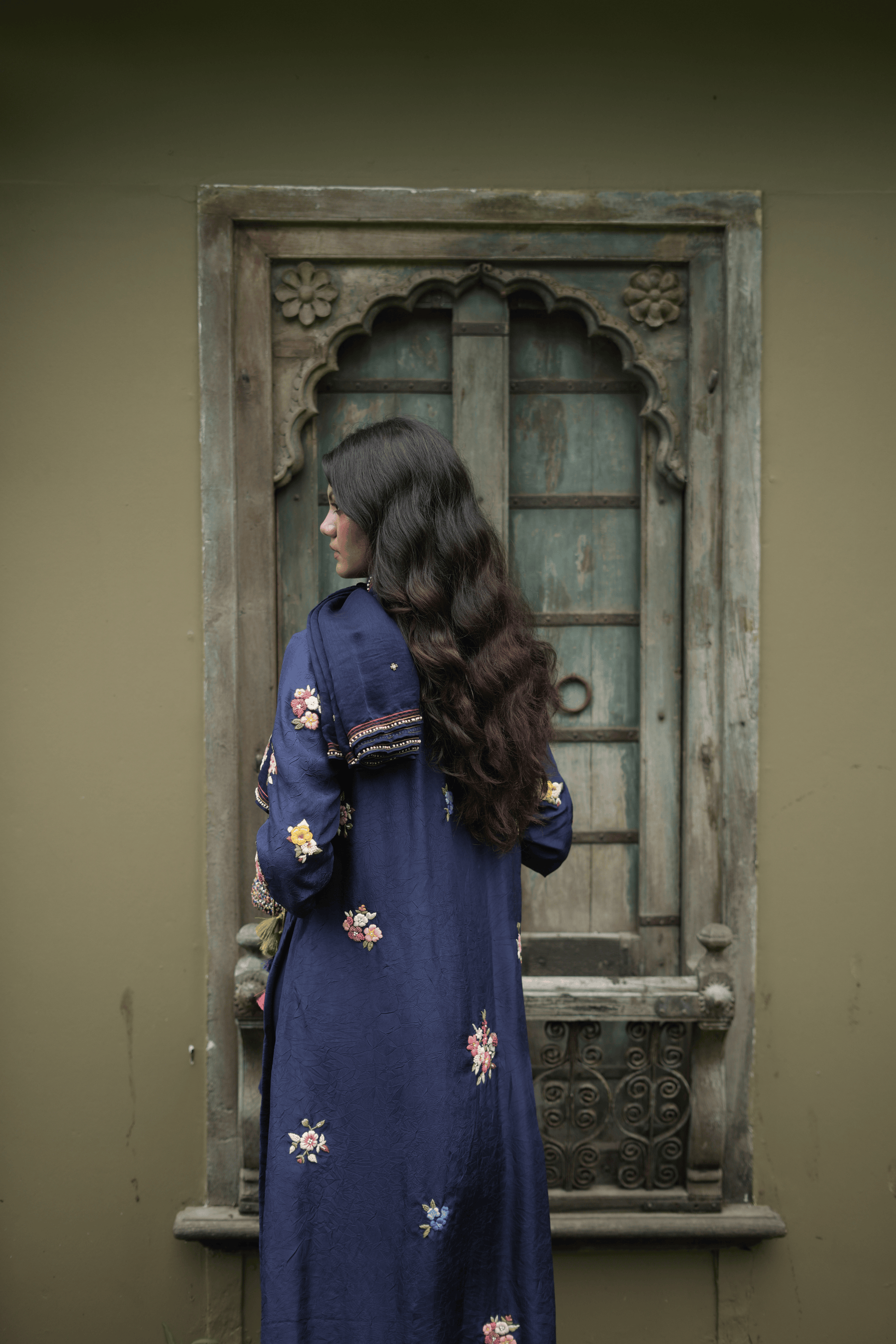 NEELA PHOOL SILK SET