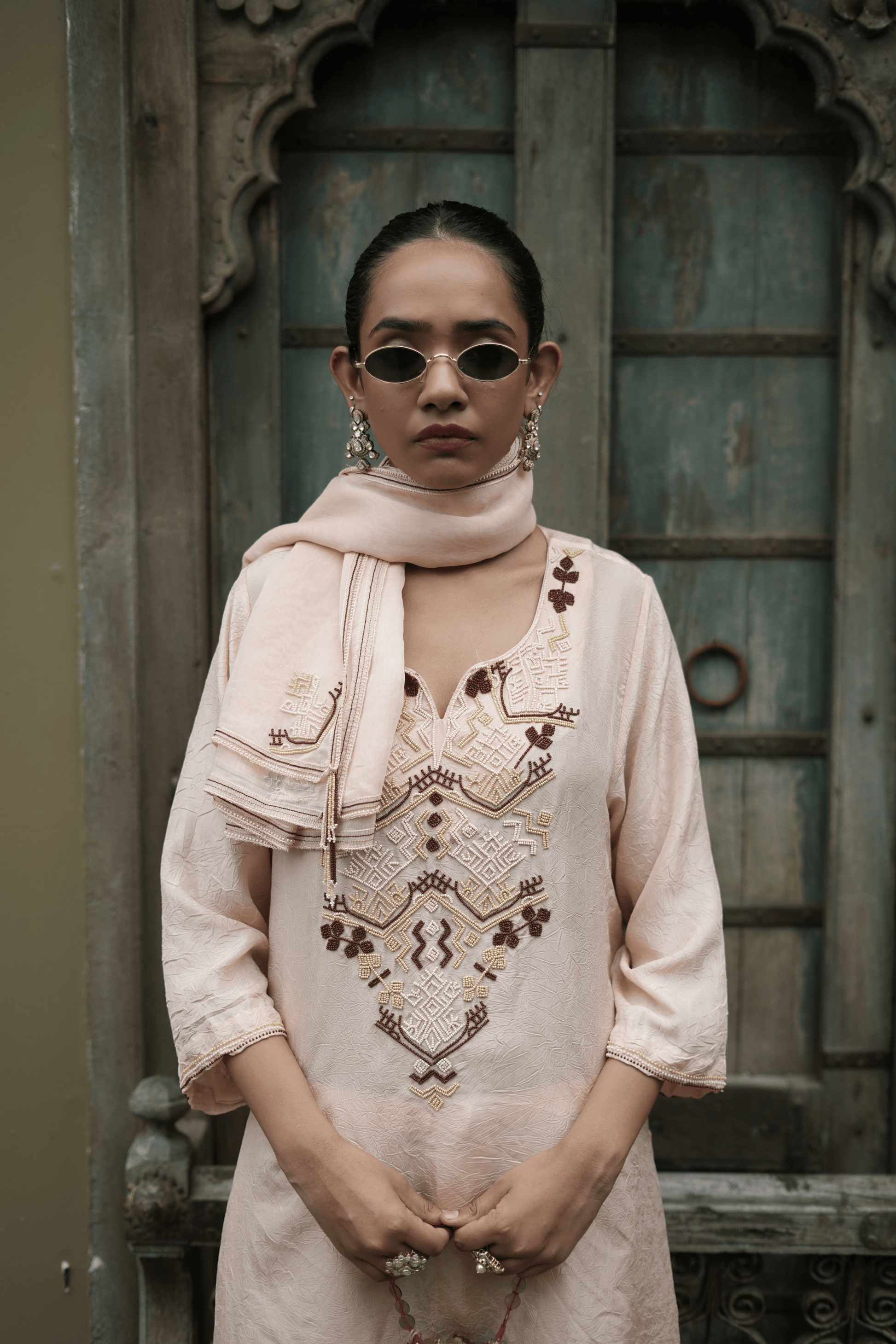 GULNAAR SILK SET