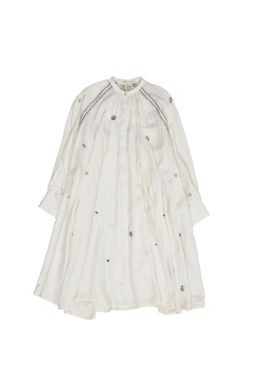 HAND EMBROIDERED SILK SET